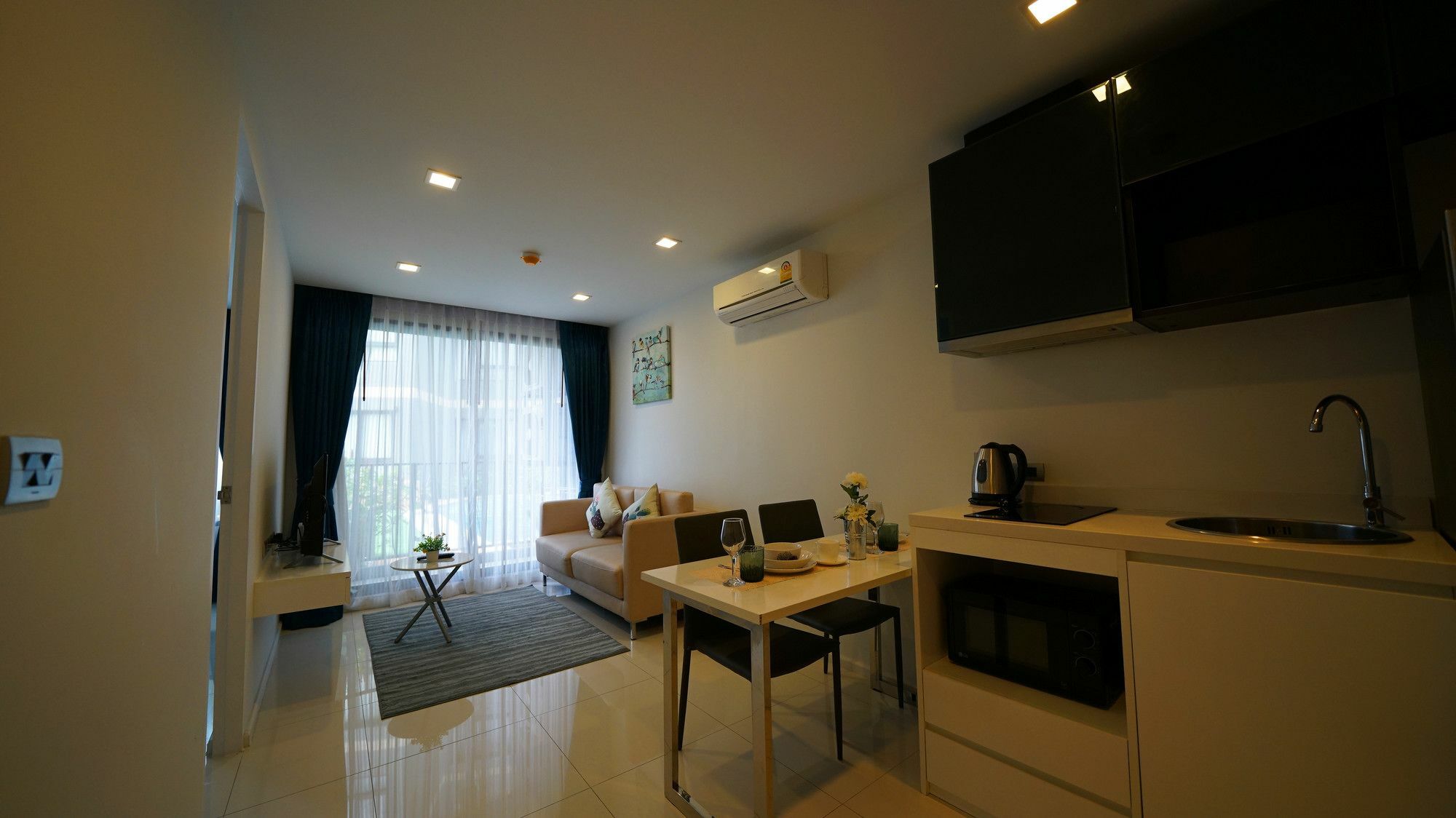 Urban Attitude Apartment Pattaya ภายนอก รูปภาพ