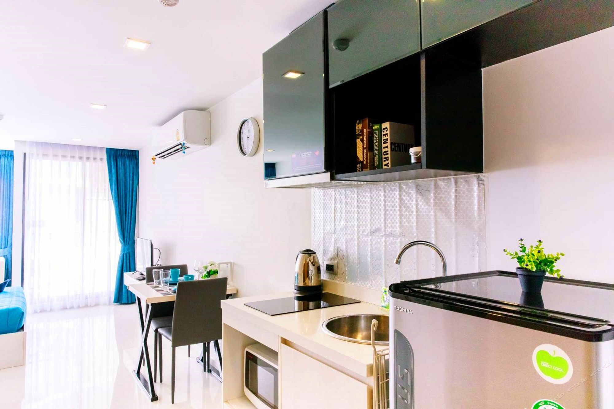 Urban Attitude Apartment Pattaya ภายนอก รูปภาพ